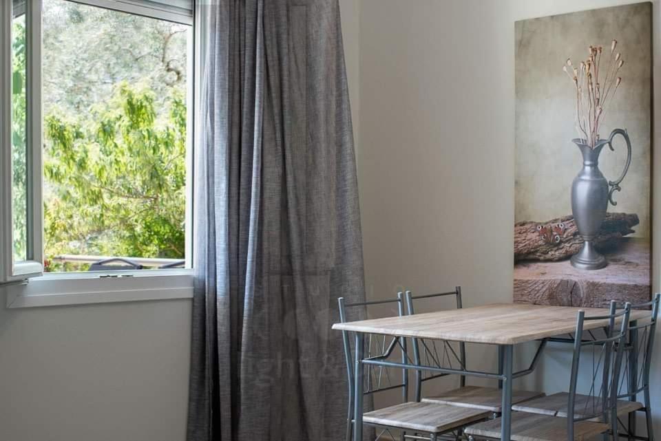 Mougkrasstudio Apartment Скала-Рахониу Екстериор снимка