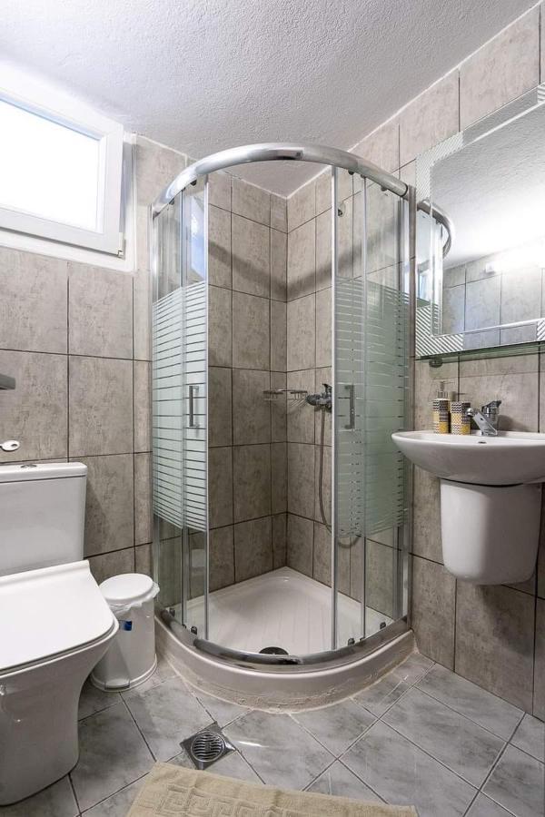 Mougkrasstudio Apartment Скала-Рахониу Екстериор снимка